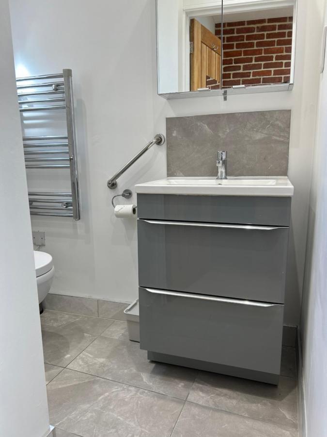 Studio 33 Chichester Ngoại thất bức ảnh